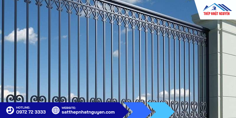 mẫu hàng rào thép hộp xây tường kết hộp trang trí